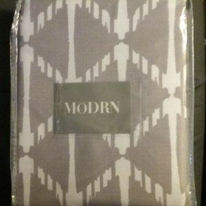 MoDRN GEOMETRIC GREY & WHITE  SHOWER CURTAIN 72" X 84"